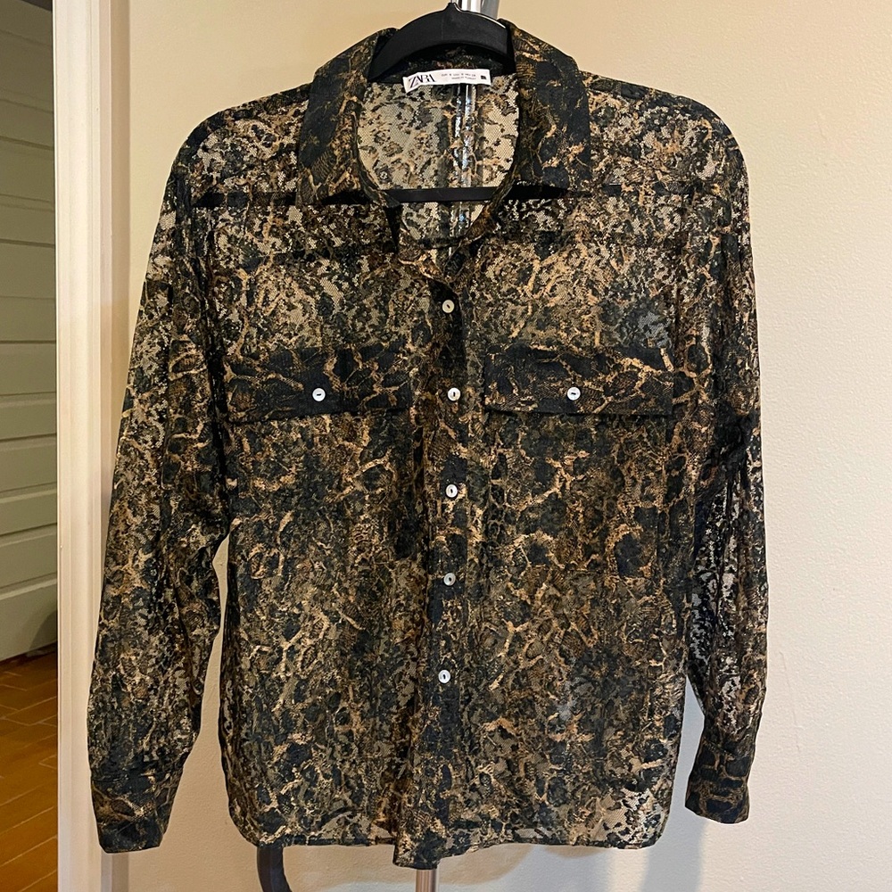 NWOT Zara Snakeskin Pattern Lace Top in Black and Gold